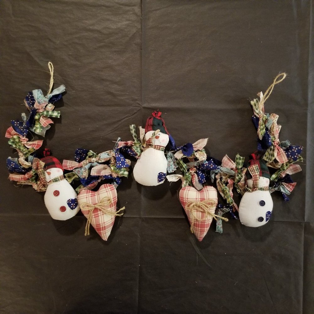Snowman and Heart Garland
